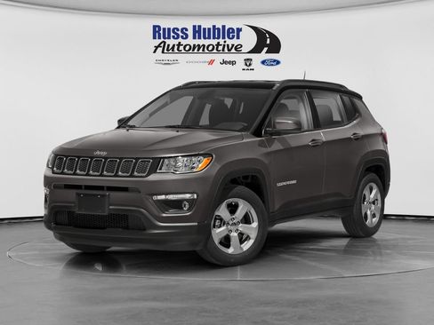 Used 2018 Jeep Compass Latitude w/ Popular Equipment Group AWD/4WD image 1