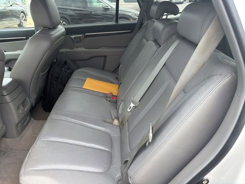 Used 2007 Hyundai Santa Fe Limited FWD image 8