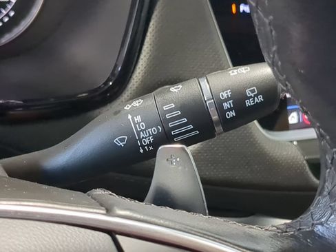 Used 2024 Cadillac XT5 Sportv AWD/4WD image 25