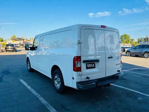 Used 2019 Nissan NV 3500 SL w/ Navigation Package image 7