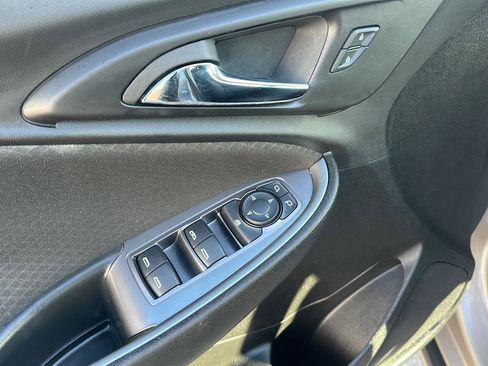 Used 2024 Chevrolet Malibu LT image 20