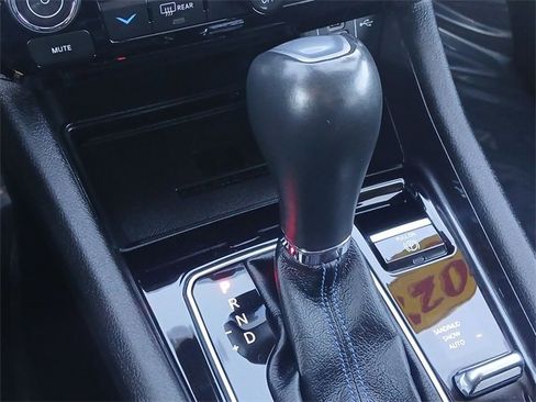 Used 2022 Jeep Compass Latitude w/ Convenience Group image 19