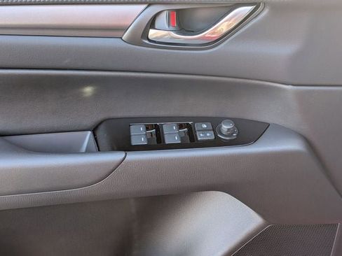 New 2025 MAZDA CX-5 AWD 2.5 S w/ Select Package image 11