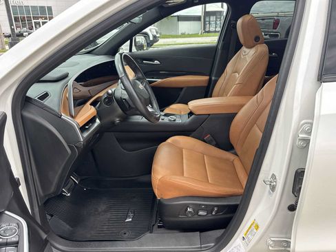 Certified 2024 Cadillac XT4 Sport AWD/4WD image 21