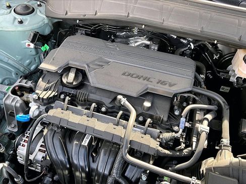 Used 2025 Hyundai Kona SE image 34