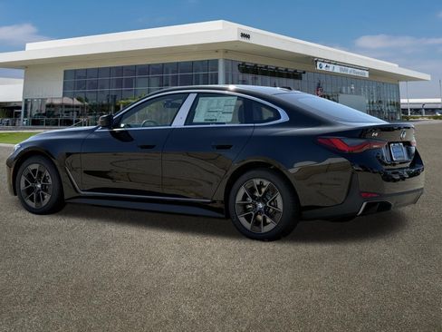 New 2026 BMW i4 eDrive40 RWD image 8