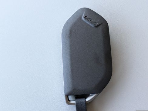 New 2026 Kia Carnival EX image 51