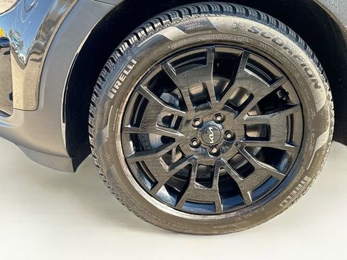 Used 2022 Kia Telluride SX w/ SX Prestige Package AWD/4WD image 34