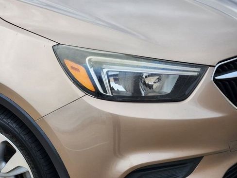 Used 2018 Buick Encore Preferred FWD image 9