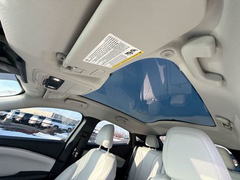 Used 2022 Ford Mustang Mach-E Premium image 22