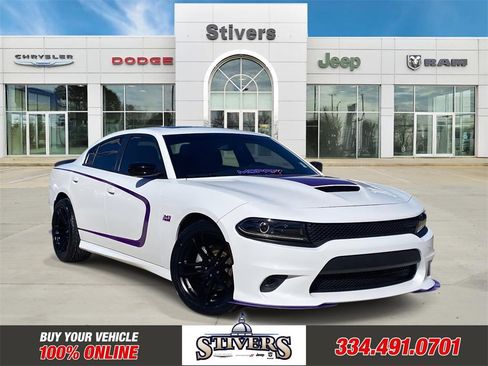Used 2022 Dodge Charger R/T w/ Blacktop Package image 1