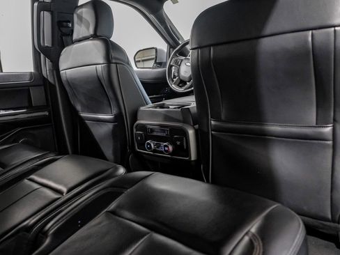 Used 2020 Ford Expedition XLT w/ Equipment Group 202A image 35