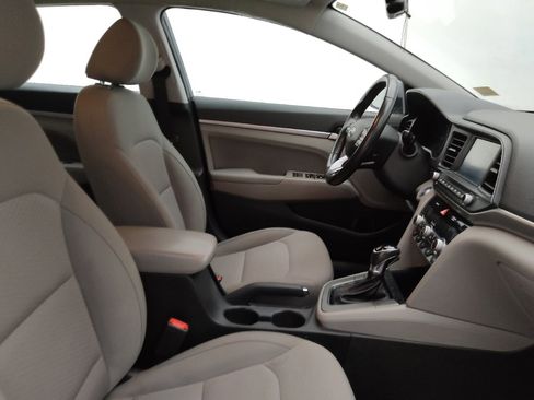 Used 2019 Hyundai Elantra Value Edition FWD image 21