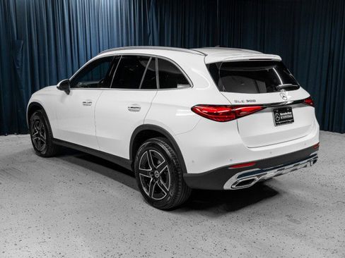 New 2026 Mercedes-Benz GLC 300 image 9