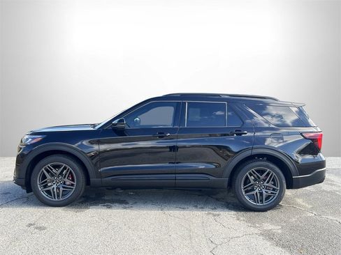 New 2026 Ford Explorer ST w/ Sun And Sound Package image 27