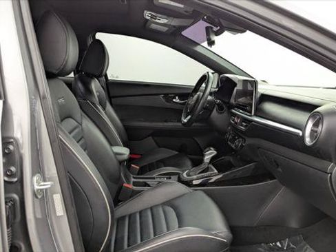Used 2022 Kia Forte GT-Line w/ GT-Line Premium Package FWD image 21