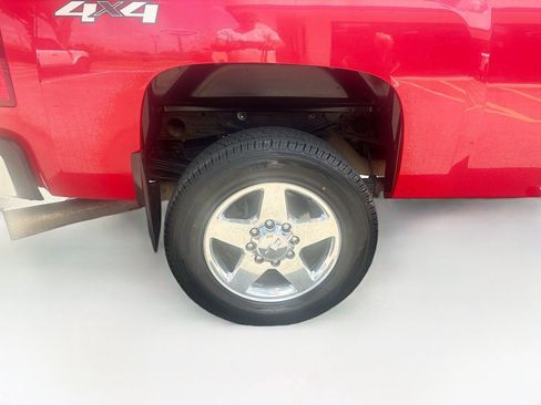 Used 2013 Chevrolet Silverado 2500 LTZ w/ LTZ Plus Package AWD/4WD image 23