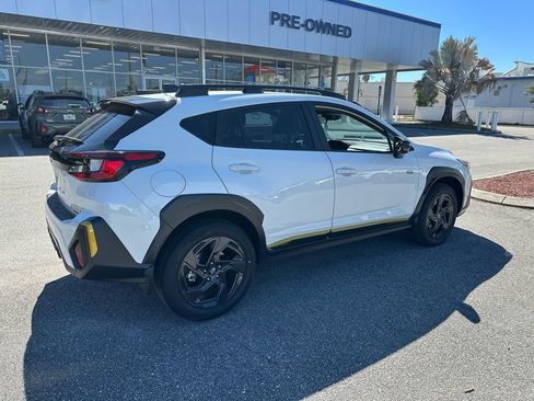 Used 2025 Subaru Crosstrek 2.5i Sport AWD/4WD image 3