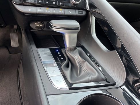 Certified 2025 Hyundai Elantra SEL w/ Cargo Package image 14