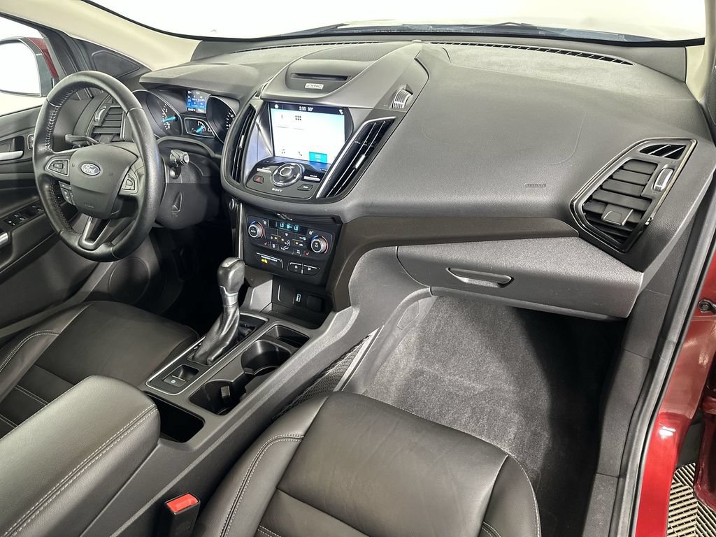 Used 2017 Ford Escape Titanium AWD/4WD image 30