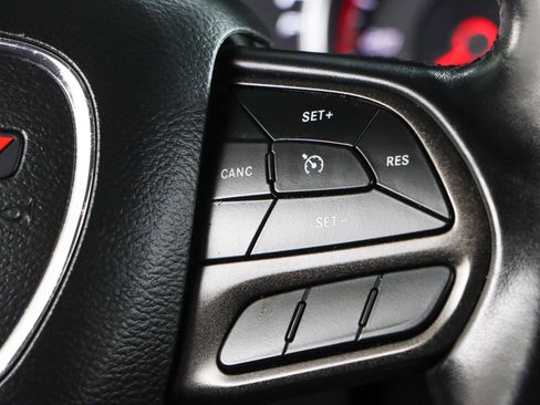 Used 2022 Dodge Charger SXT image 14