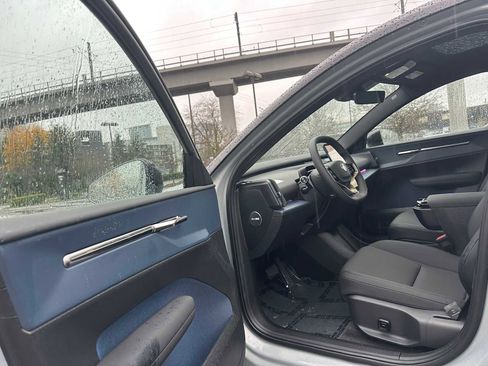 New 2026 Volvo EX30 Plus image 20