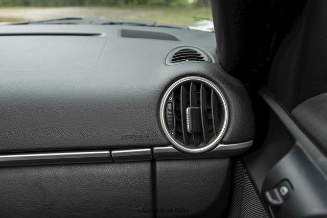 Used 2005 Porsche Boxster S RWD image 28