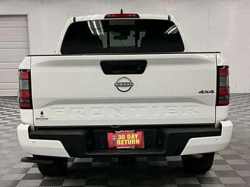 New 2026 Nissan Frontier SV w/ All-Weather Content Package AWD/4WD image 5