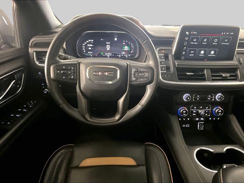 Used 2022 GMC Yukon AT4 AWD/4WD image 6
