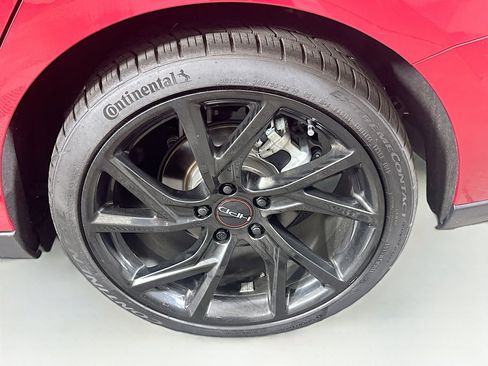 Used 2025 Honda Accord SE image 11