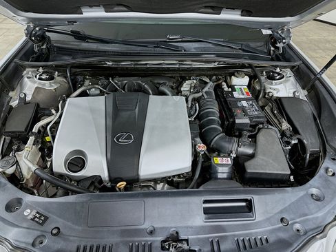 Used 2019 Lexus ES 350 image 33