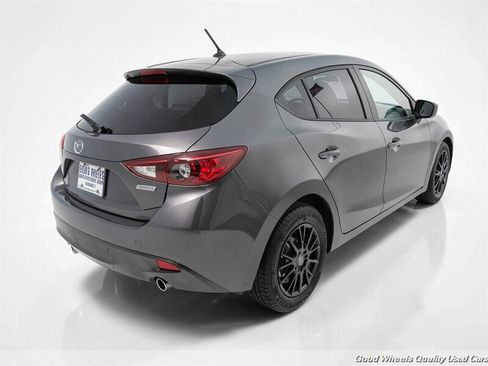 Used 2016 MAZDA MAZDA3 i Sport FWD image 7