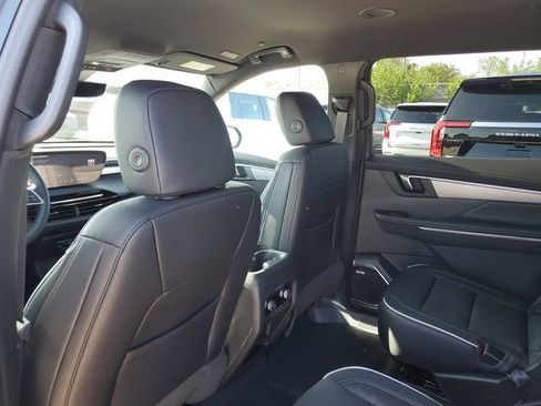 New 2026 Buick Enclave Preferred w/ Power Package FWD image 10