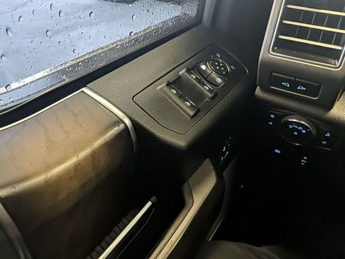 Used 2018 Ford F150 Limited w/ Trailer Tow Package image 28