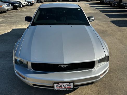 Used 2005 Ford Mustang Coupe image 8