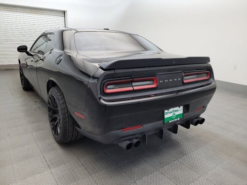 Used 2019 Dodge Challenger SXT w/ Blacktop Package RWD image 5