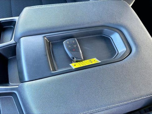 Used 2026 Chevrolet Silverado 1500 RST AWD/4WD image 12