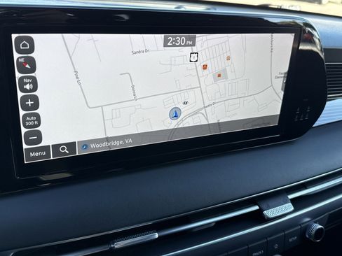 Used 2024 Hyundai Palisade Calligraphy image 20