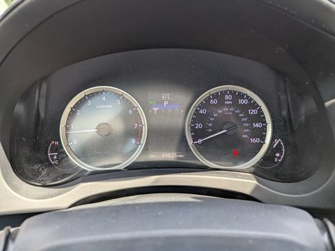 Used 2016 Lexus IS 300 AWD w/ Premium Package image 4
