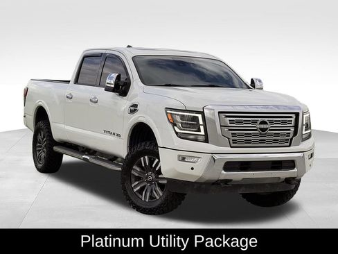 Used 2023 Nissan Titan Platinum Reserve w/ Moonroof Package AWD/4WD image 2