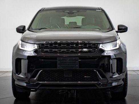 Used 2023 Land Rover Discovery Sport SE R-Dynamic image 2