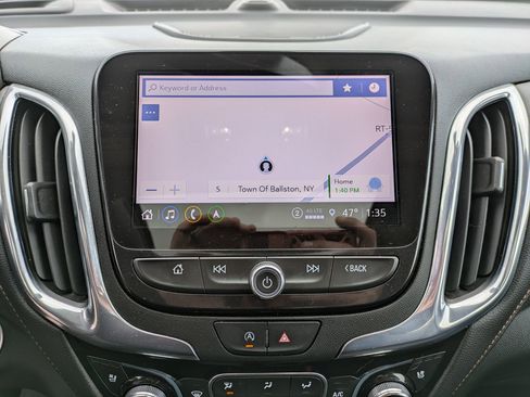 Used 2023 Chevrolet Equinox Premier AWD/4WD image 12