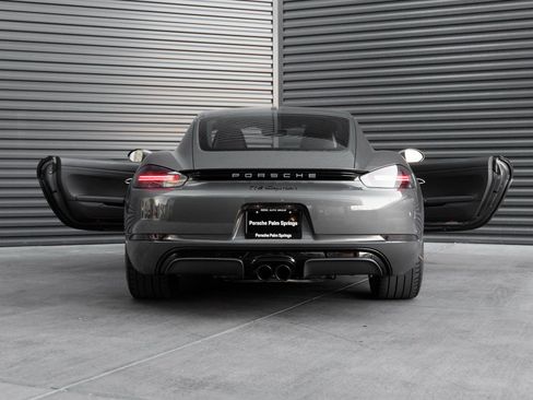 Used 2024 Porsche 718 Cayman image 31