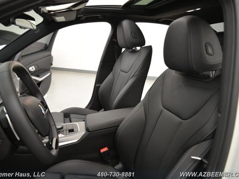 Used 2026 BMW 330i Sedan w/ Convenience Package RWD image 15