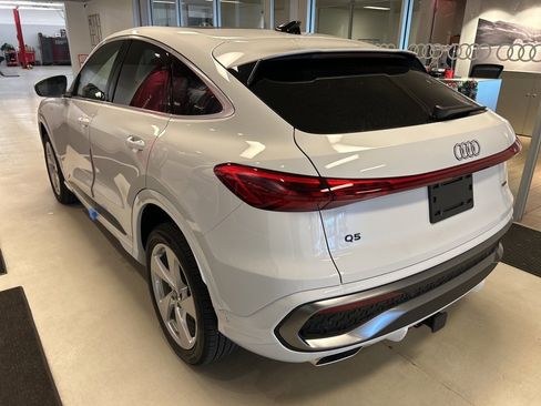 New 2025 Audi Q5 Premium Plus image 4