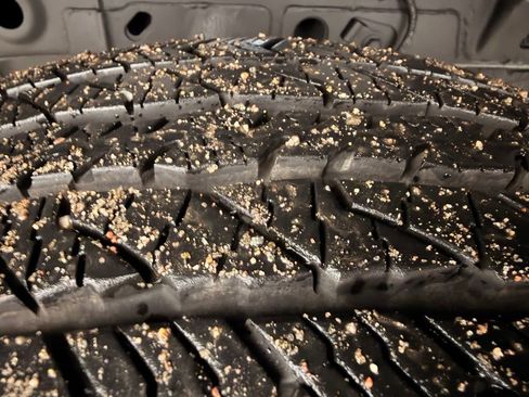 Used 2025 Ford F150 Lariat image 9