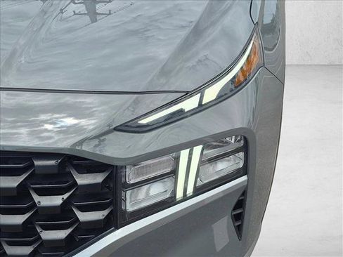 Used 2023 Hyundai Santa Fe SEL FWD image 7