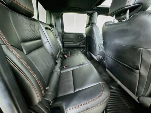 Used 2023 Nissan Frontier PRO-4X w/ Pro-4X Premium Package AWD/4WD image 37