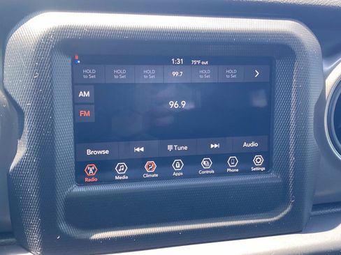 Used 2022 Jeep Gladiator Sport AWD/4WD image 26