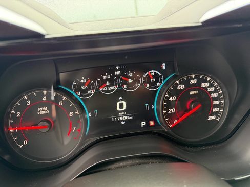 Used 2016 Chevrolet Camaro SS image 11